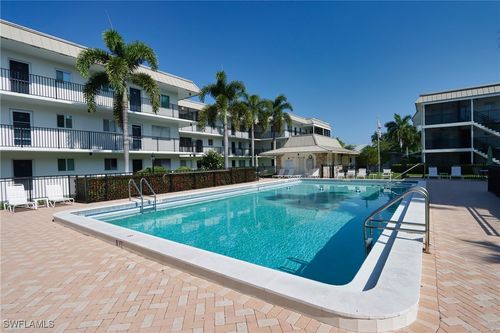 apt-119-766 Central Ave, NAPLES, FL, 34102-6044 | Card Image
