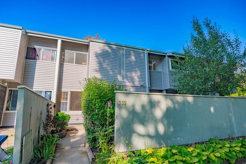 335 East Blf, Madison, WI, 53704-2370 | Card Image