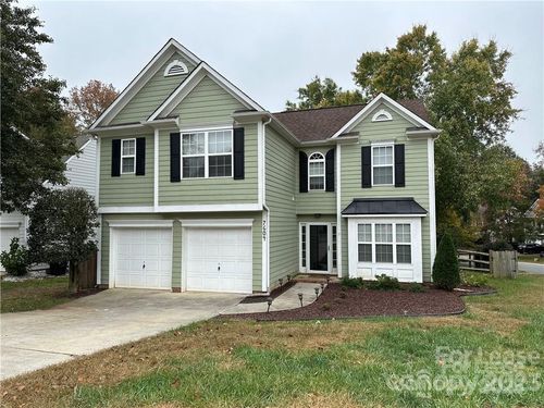 7604 Henderson Park Rd, Huntersville, NC, 28078-6365 | Card Image