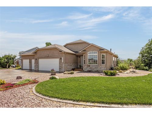9015 Oakmont Rd, Peyton, CO, 80831-4061 | Card Image