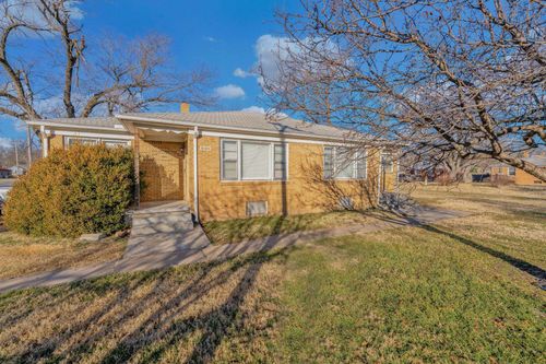 6124 E Harry St, Wichita, KS, 67218-3828 | Card Image
