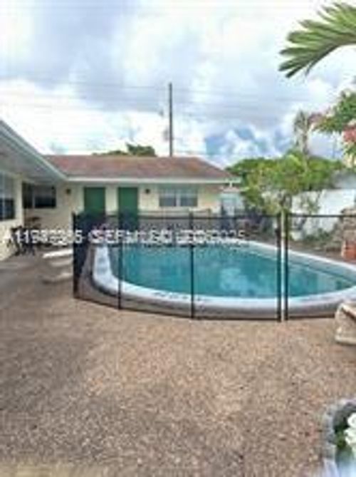 apt-3-1830 Dewey St, Hollywood, FL, 33020-6012 | Card Image