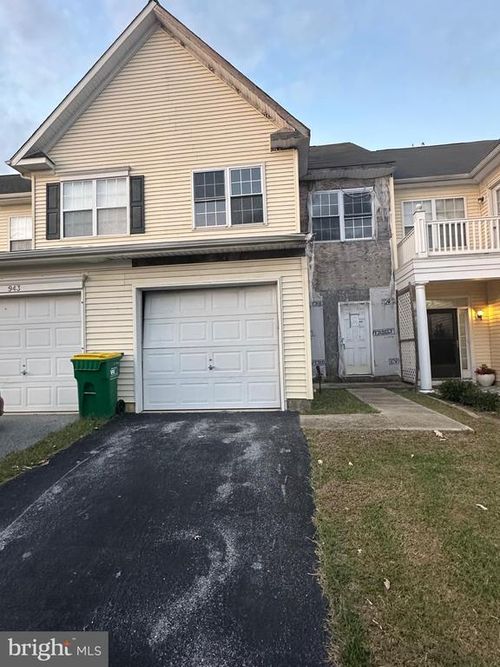 945 Lansdowne Rd, MIDDLETOWN, DE, 19709-8395 | Card Image