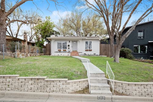 2109 Travis Heights Blvd, Austin, TX, 78704-3642 | Card Image