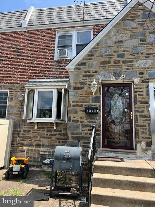 2021 Knorr St, PHILADELPHIA, PA, 19149-2325 | Card Image