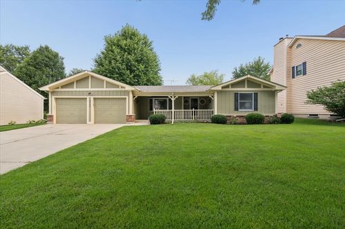 2440 Harbor Court, Aurora, IL, 60504 | Card Image