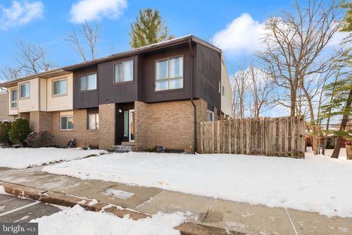 9 Bannock Ct, RANDALLSTOWN, MD, 21133-1728 | Card Image