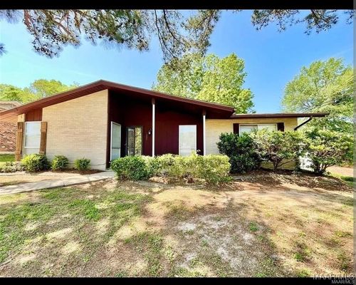 1300 Zephyr Hills Dr, Montgomery, AL, 36109-4344 | Card Image