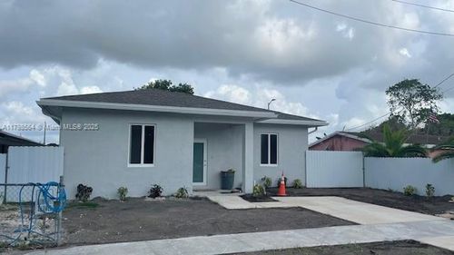 640 Sw 12th Ave, Homestead, FL, 33030-6850 | Card Image