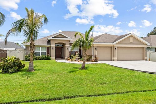 4900 Nw Ironton Ave, Port St. Lucie, FL, 34983-1317 | Card Image