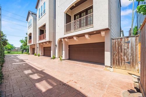 1537 Haddon Street, Houston, TX, 77006 | Card Image
