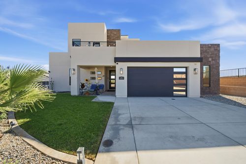 643 S Lesina Heights Dr, St George, UT, 84770-1391 | Card Image