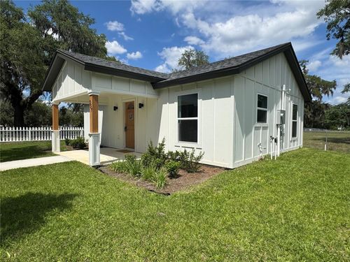 357 N Main Ave, Groveland, FL, 34736-2241 | Card Image