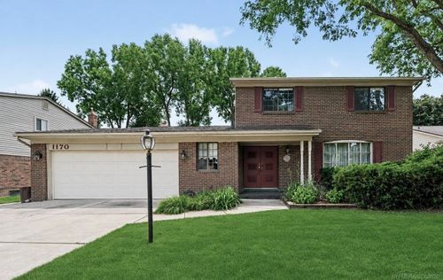 1170 Trevino Dr, Troy, MI, 48085-3319 | Card Image