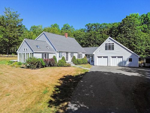 150 Pamela Drive, Winthrop, ME, 04364 | Card Image