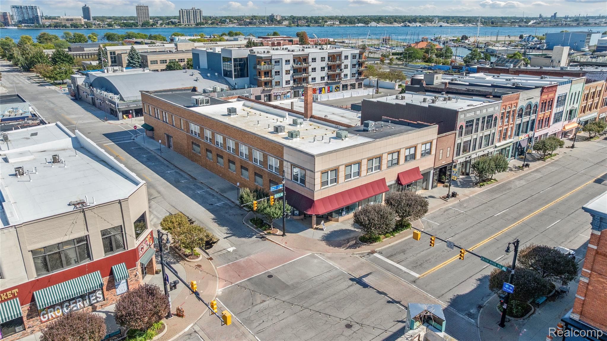 Commercial Lease in Port Huron 5