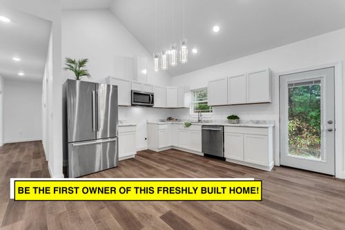 3005 Bluebird Rd, Merriam Woods Village, MO, 65740-9729 | Card Image