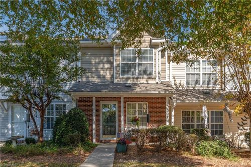 102 Tannenbaum Cir, Greensboro, NC, 27410-9687 | Card Image