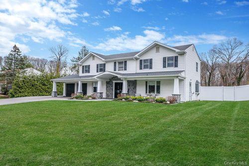 62 Randolph Dr, Dix Hills, NY, 11746-5500 | Card Image