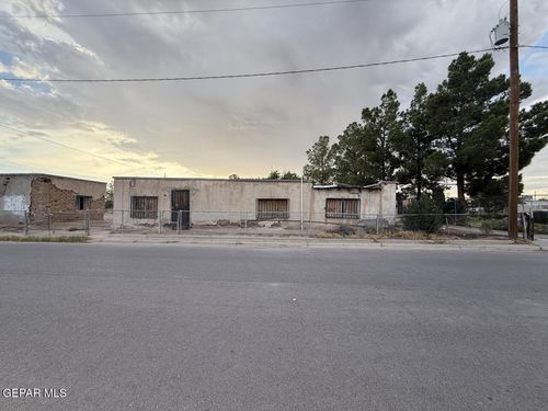 223 Candelaria Street, El Paso, TX, 79907 | Card Image