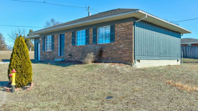 201 Spruce Ln, House other with 3 bedrooms, 1 bathrooms and null parking in Dale IN | Image 20