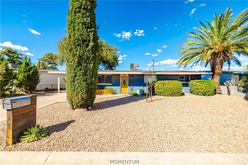 2037 Hope Ave, Kingman, AZ, 86401-4124 | Card Image