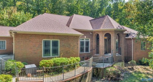 195 Heritage Rd, ONEONTA, AL, 35121-3017 | Card Image