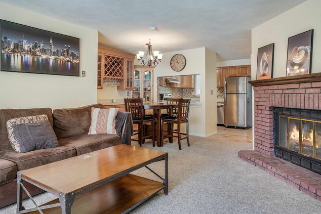 4 Chestnut Cir, Condo with 2 bedrooms, 3 bathrooms and null parking in Merrimack NH | Image 7