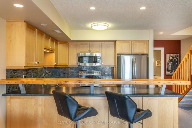 20 - 40 Ontario St S, Condo with 2 bedrooms, 2 bathrooms and 1 parking in Grand Bend ON | Image 17