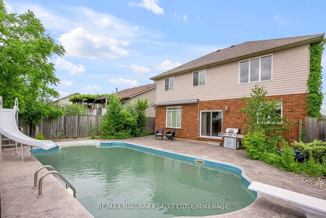 7149 Parkside Rd, House other with 6 bedrooms, 4 bathrooms and 2 parking in Niagara Falls ON | Image 21