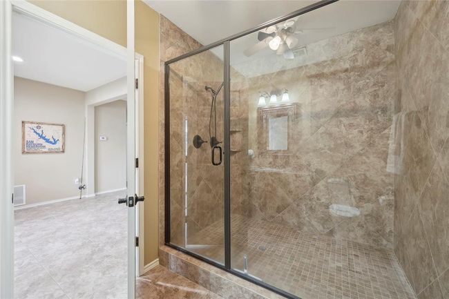 243 Riverbirch, House other with 5 bedrooms, 4 bathrooms and 2 parking in Brookeland TX | Image 32