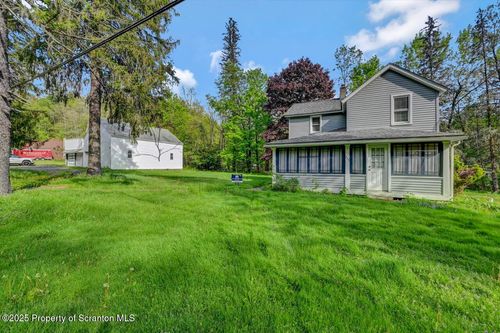 340 Brook St, Moscow, PA, 18444-6014 | Card Image