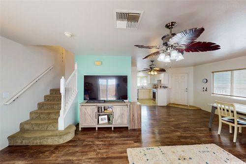 94-87-1980 Pakeke St, Waianae, HI, 96792-3497 | Card Image