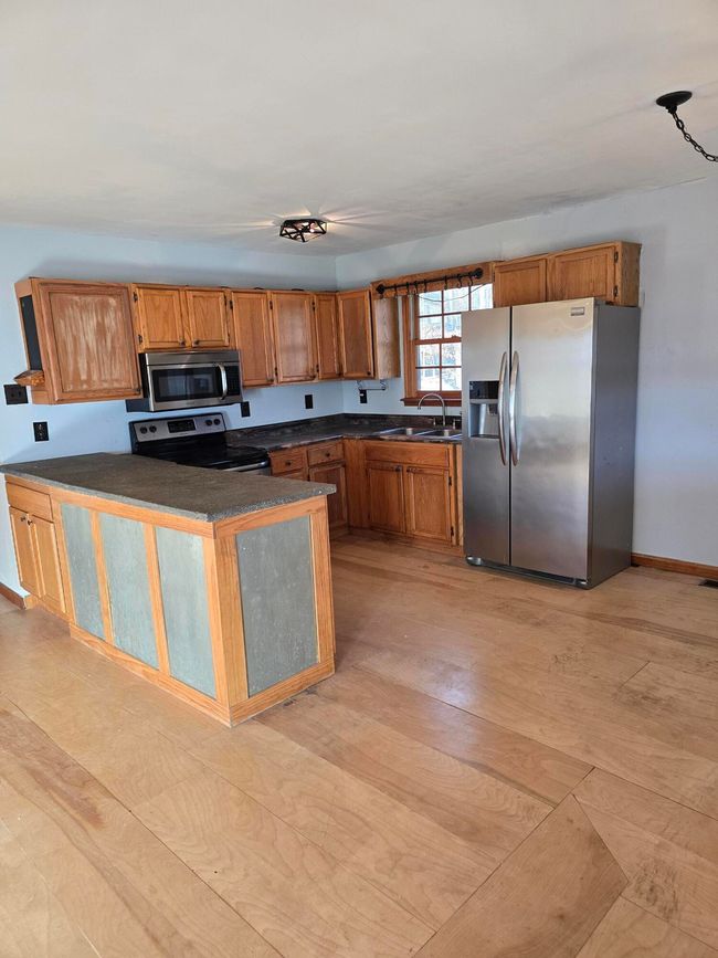 305 Miller Ln, House other with 3 bedrooms, 1 bathrooms and null parking in Burnside KY | Image 9