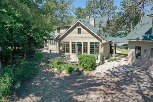 8431 Drake Ln, Williamsburg, MI, 49690-8506 | Card Image