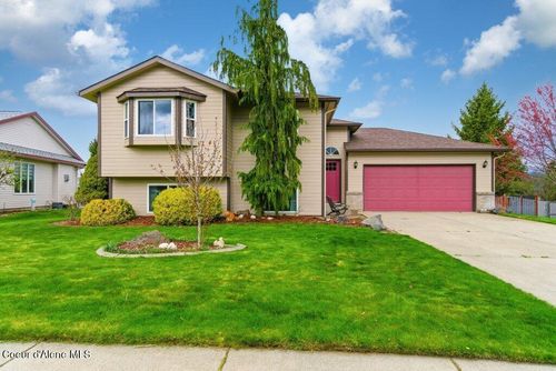 2207 N Stagecoach Dr, Post Falls, ID, 83854 | Card Image