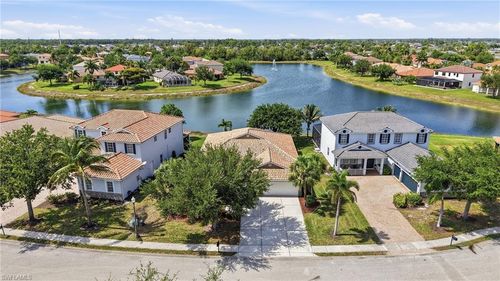 1121 Amber Lake Ct, CAPE CORAL, FL, 33909-2946 | Card Image
