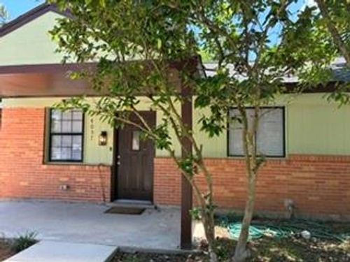 4057 Gaylark Rd N, Mobile, AL, 36609-2355 | Card Image