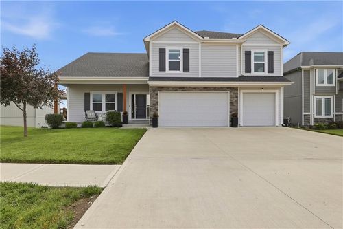 1809 Nicholas Dr, Grain Valley, MO, 64029-9645 | Card Image