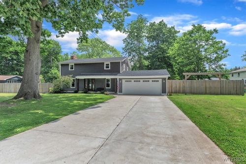 4 Alpine Dr, Silver Creek, NY, 14136-1304 | Card Image