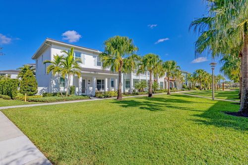 13325 Machiavelli Way, Palm Beach Gardens, FL, 33418-6197 | Card Image