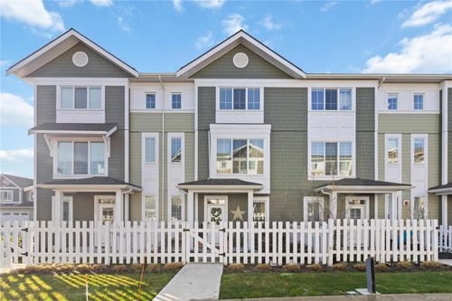 110-3501 Dunlin St, Victoria, BC, V9C0P7 | Card Image