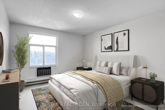 603 - 8 Christopher Crt, Condo with 2 bedrooms, 2 bathrooms and 1 parking in Guelph ON | Image 18