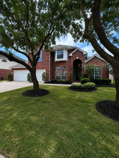 19015 Canyon Frost Dr, Tomball, TX, 77377-7873 | Card Image