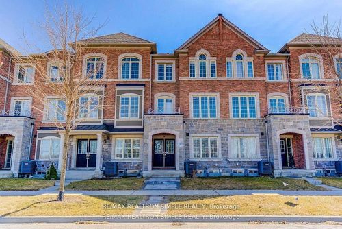 61 Memon Pl, Markham, ON, L6E0S1 | Card Image