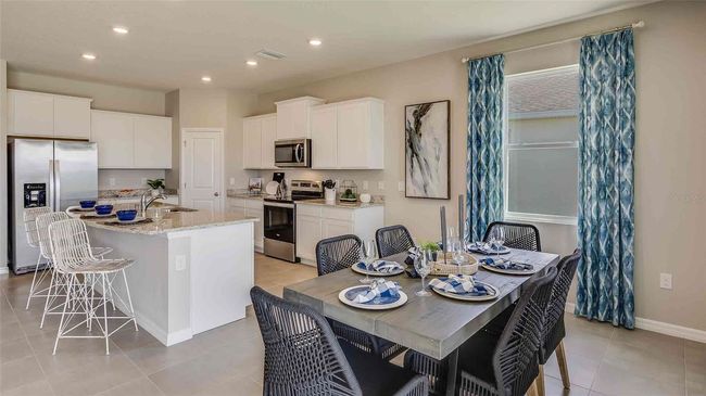 2026 Nw 136 Th Blvd, House other with 4 bedrooms, 3 bathrooms and null parking in NEWBERRY FL | Image 5
