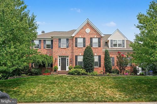 56 Long Meadow Rd, Royersford, PA, 19468-1857 | Card Image