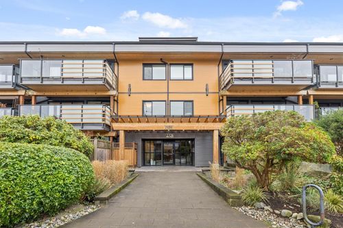 204-2336 Wall St, Vancouver, BC, V5L1B7 | Card Image
