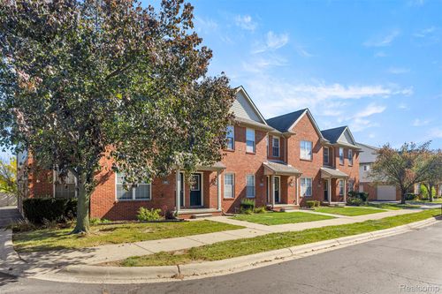 13065 Turnberry Ct, Southgate, MI, 48195-3479 | Card Image
