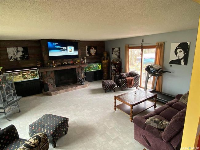 213 Ancona St, House other with 3 bedrooms, 2 bathrooms and 8 parking in Esterhazy SK | Image 10